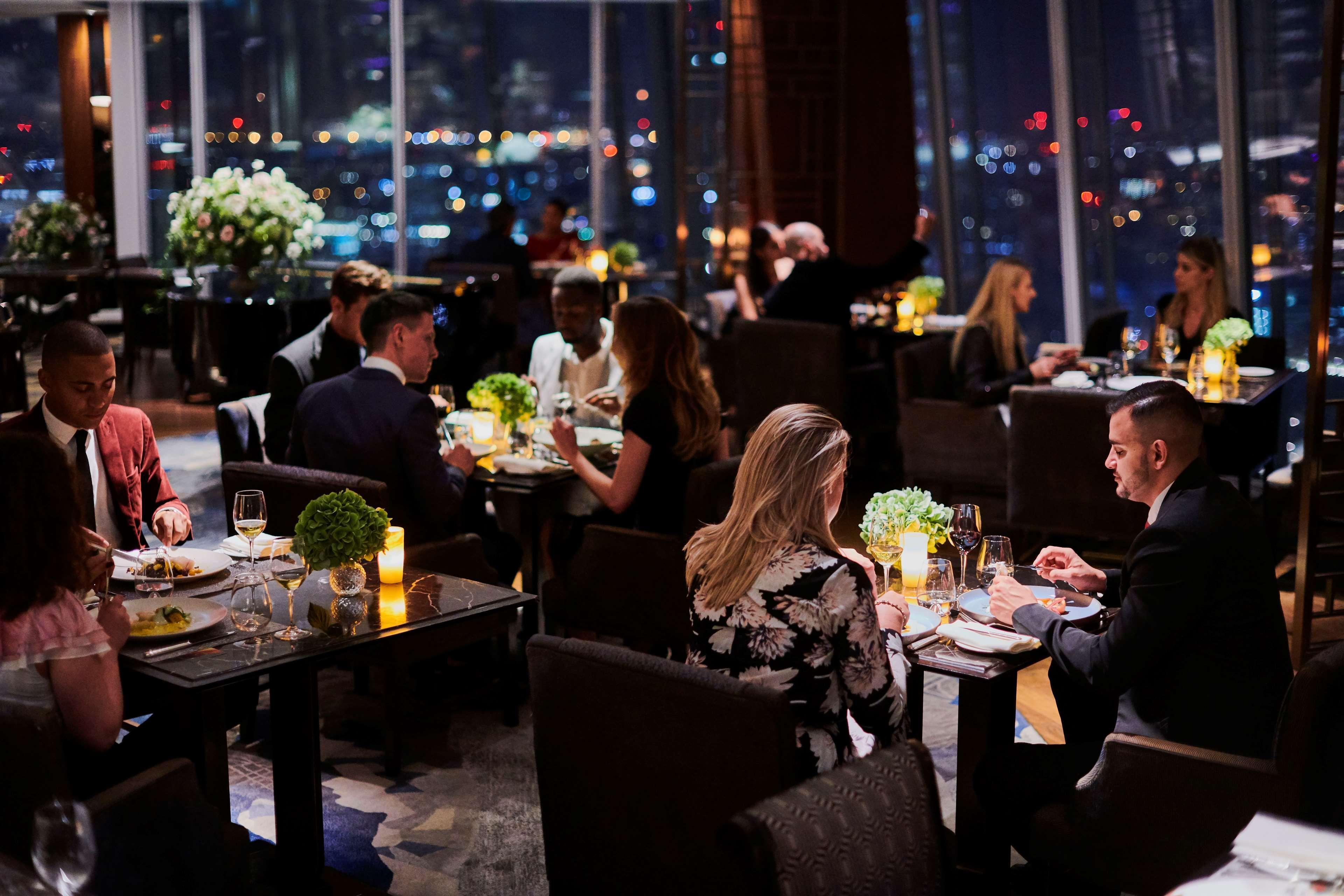 Shangri-La The Shard, London Ngoại thất bức ảnh The interior of the restaurant